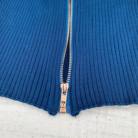 Superdown Blue Ribbed Zip-Up Camisole Size Small - Picture 7 of 9